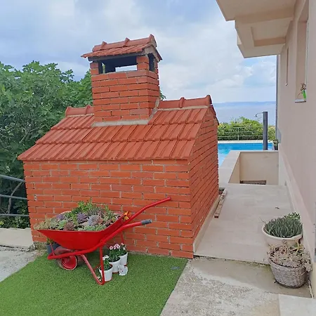 Sea View With Swimming Pool Near Daire