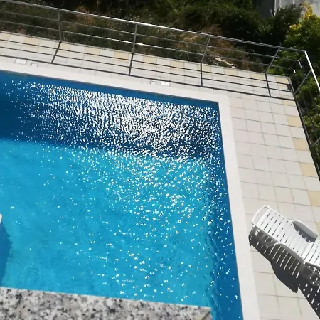 Sea View With Swimming Pool Near Daire *